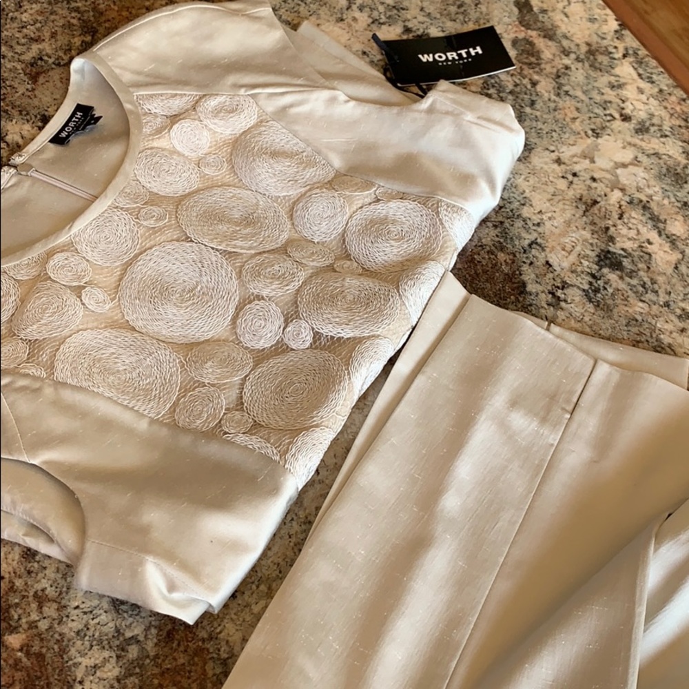 ELEGANT ANTIQUE WHITE WITH LACE TOP-6/pant-4